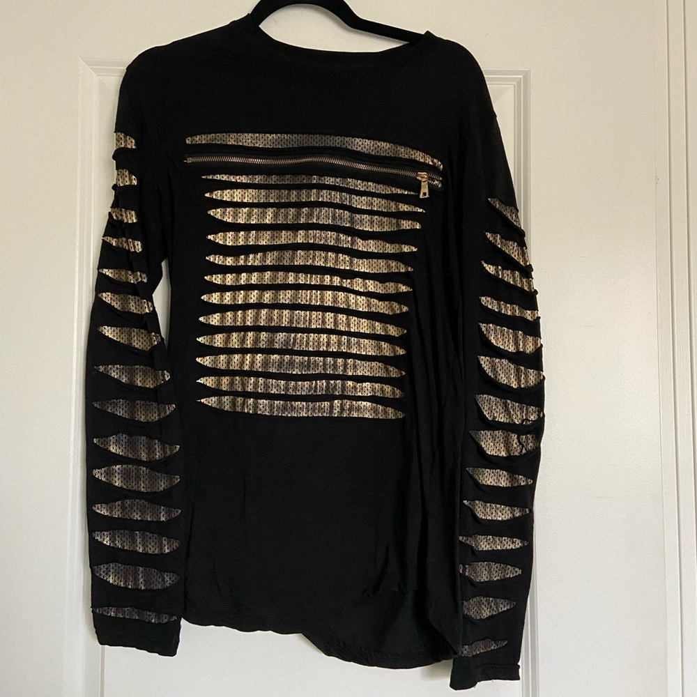 Men’s Black & Gold Ripped Long Sleeve by Carbon